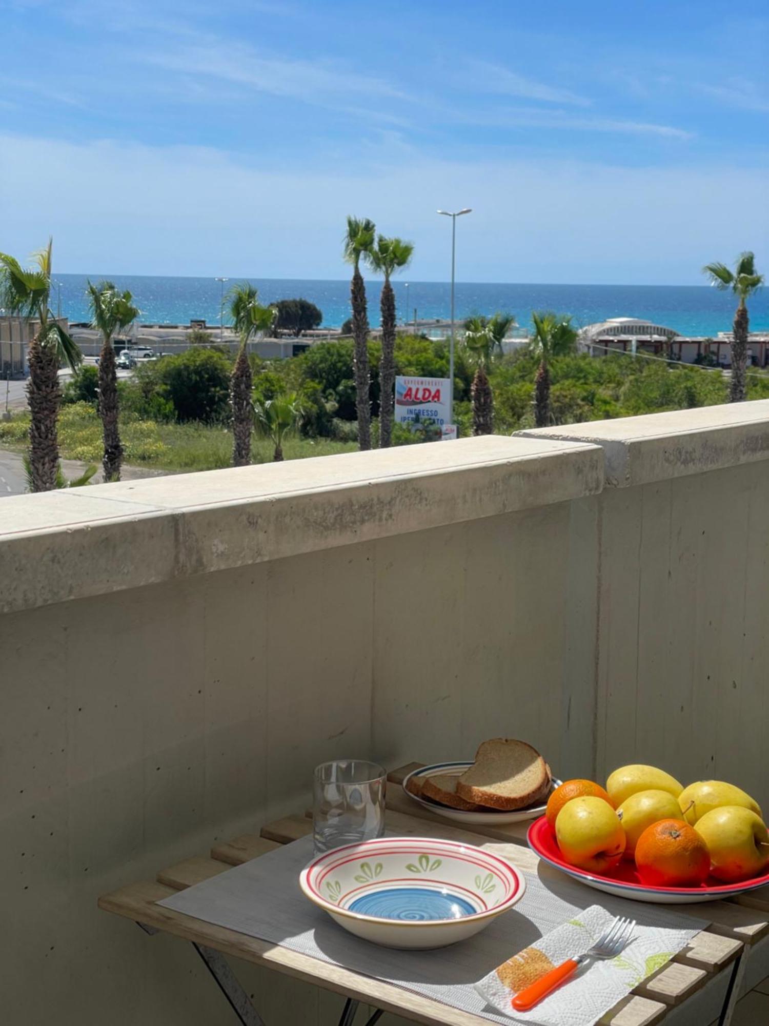 House Nereide, Lovely Apartment Sea View ガリポリ エクステリア 写真