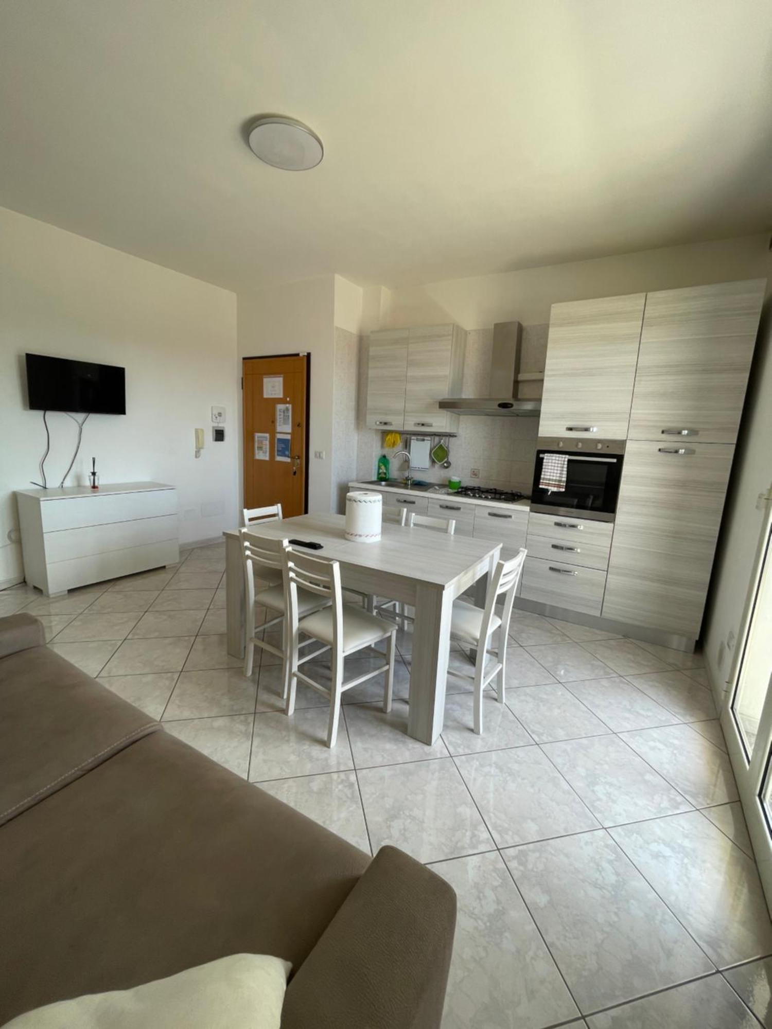 House Nereide, Lovely Apartment Sea View ガリポリ エクステリア 写真